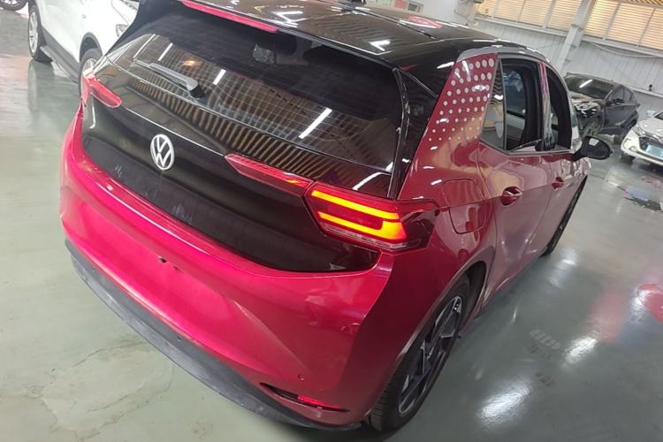 Used Volkswagen ID.3 2022 Active Pure Intelligent Enjoyment Edition Rear Right 45 Deg
