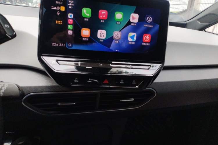 Used Volkswagen ID.3 2022 Pure Edition Audio And AC Panel