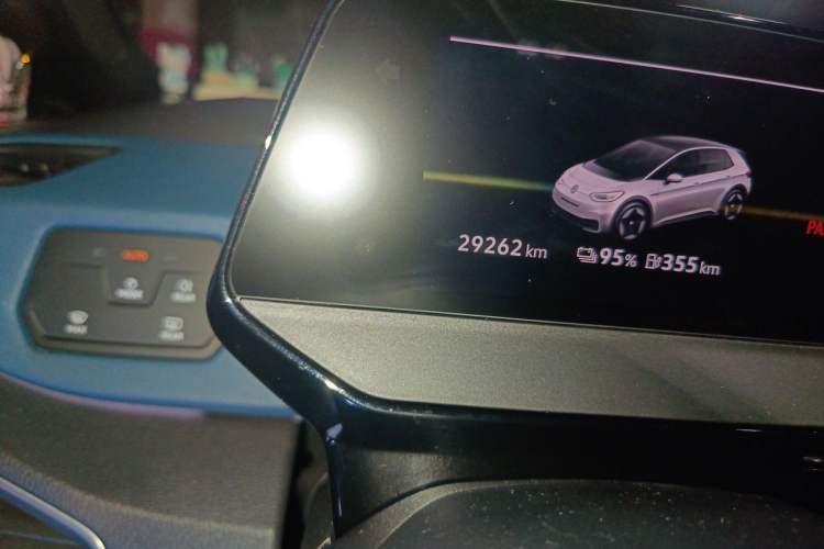 Used Volkswagen ID.3 2022 Active Pure Intelligent Enjoyment Edition Odometer Close Up