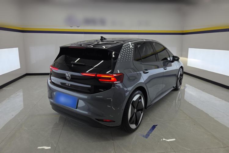 Used Volkswagen ID.3 2022 Pro Smart Edition Rear Right 45 Deg