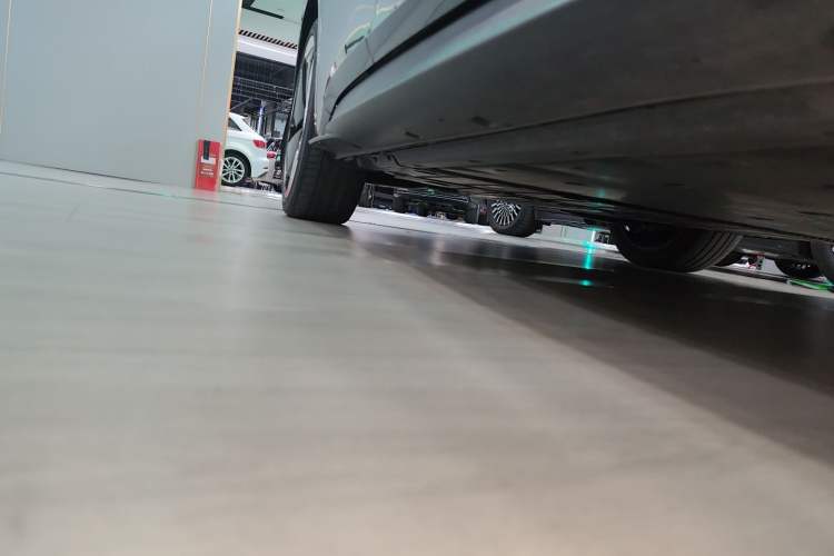 Used Volkswagen ID.3 2022 Pro Smart Edition Right Side Sill