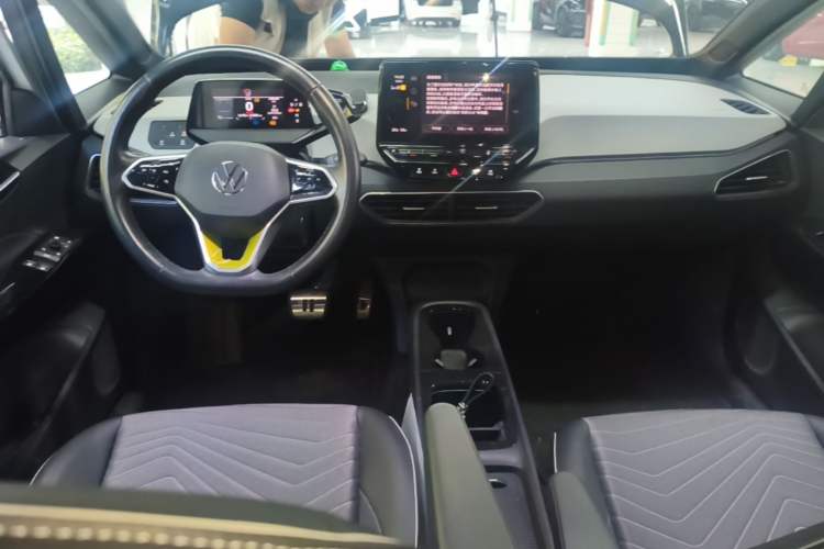 Used Volkswagen ID.3 2022 Pure Edition Center Console