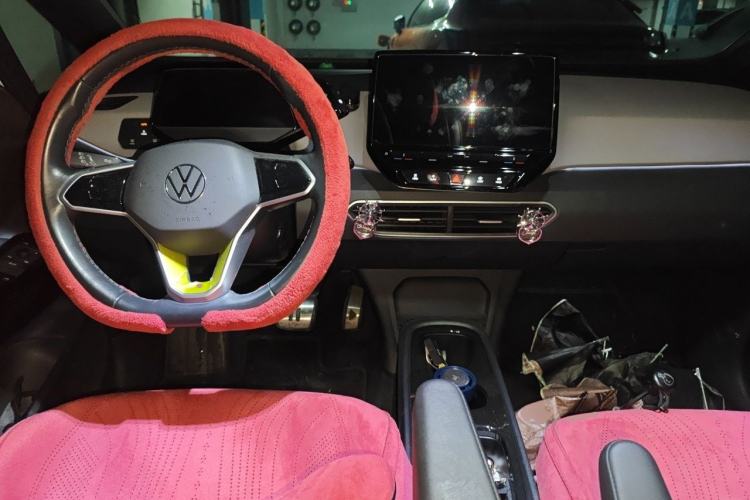 Used Volkswagen ID.3 2022 Pure Edition Center Console
