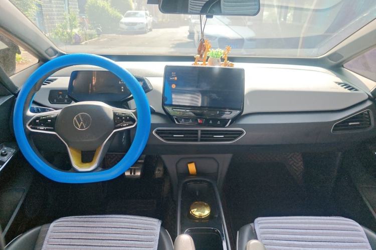 Used Volkswagen ID.3 2022 Active Pure Intelligent Enjoyment Edition Center Console