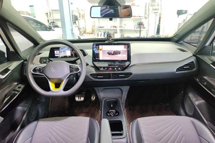 Used Volkswagen ID.3 2022 Pure Edition Center Console