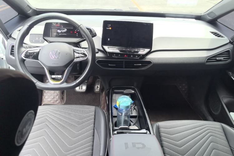Used Volkswagen ID.3 2022 Active Pure Intelligent Enjoyment Edition Center Console