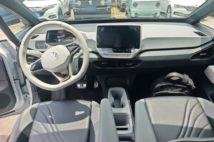 Used Volkswagen ID.3 2022 Active Pure Intelligent Enjoyment Edition Center Console