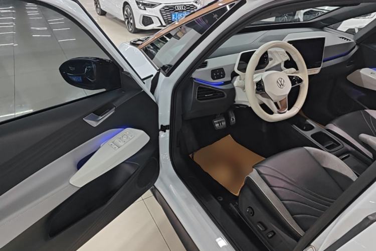 Used Volkswagen ID.3 2022 Pro Smart Edition Driver Seat