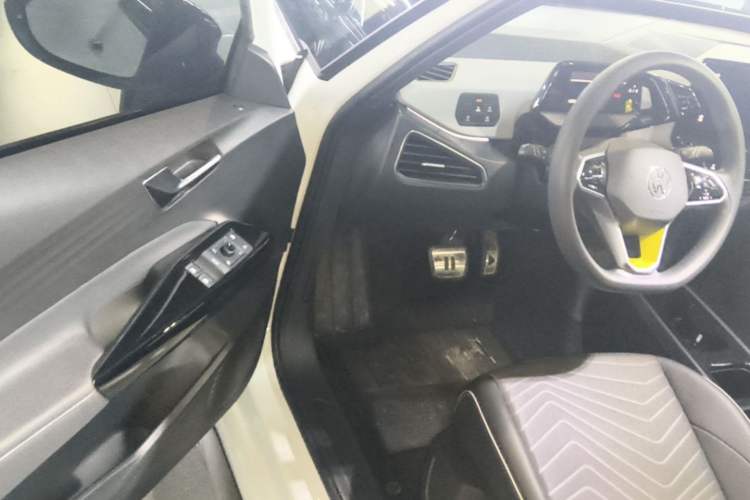 Used Volkswagen ID.3 2022 Active Pure Intelligent Enjoyment Edition Driver Seat