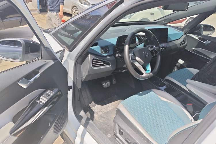 Used Volkswagen ID.3 2022 Pro Smart Edition Driver Seat