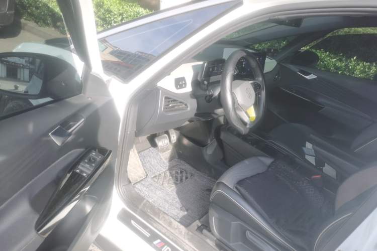 Used Volkswagen ID.3 2022 Active Pure Intelligent Enjoyment Edition Driver Seat