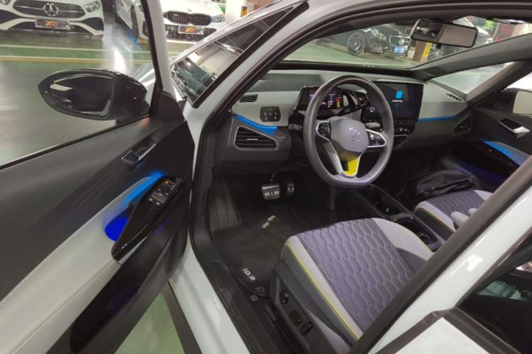 Used Volkswagen ID.3 2022 Pro Smart Edition Driver Seat
