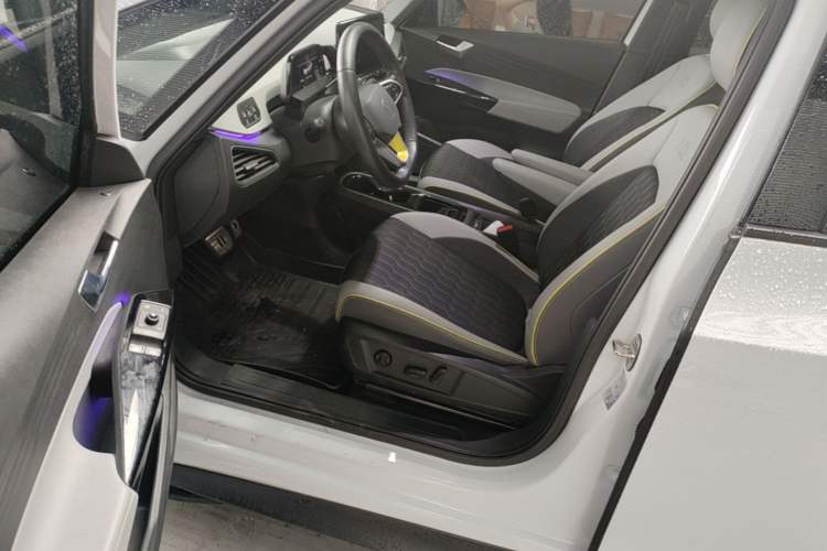Used Volkswagen ID.3 2022 Pro Smart Edition Driver Seat