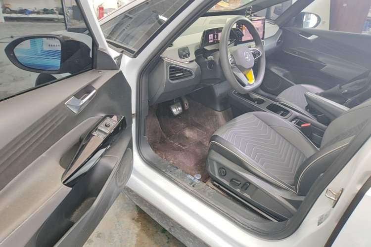 Used Volkswagen ID.3 2022 Pure Edition Driver Seat