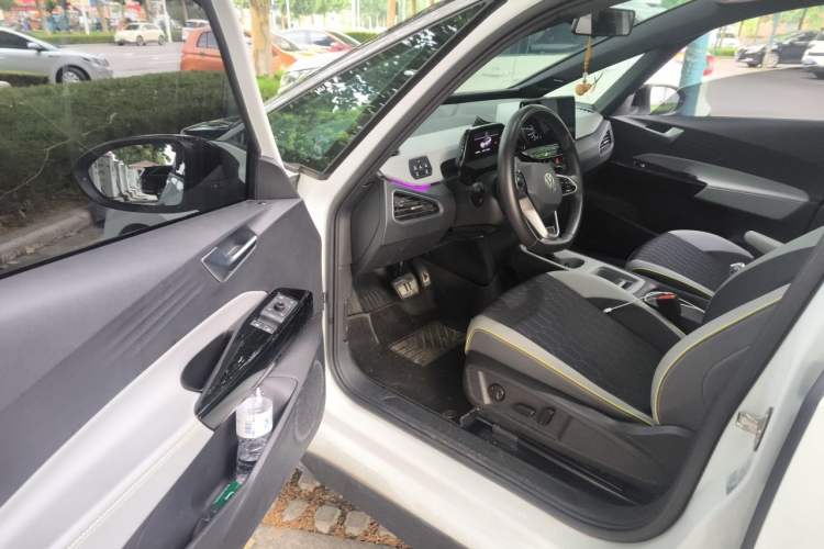 Used Volkswagen ID.3 2022 Pro Smart Edition Driver Seat