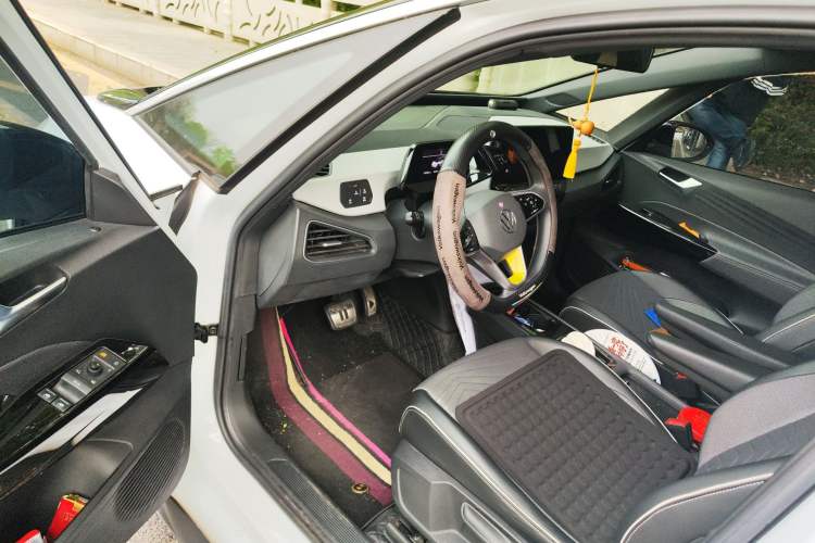 Used Volkswagen ID.3 2022 Active Pure Intelligent Enjoyment Edition Driver Seat