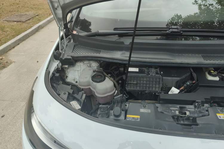 Used Volkswagen ID.3 2022 Active Pure Intelligent Enjoyment Edition Engine Bay Right