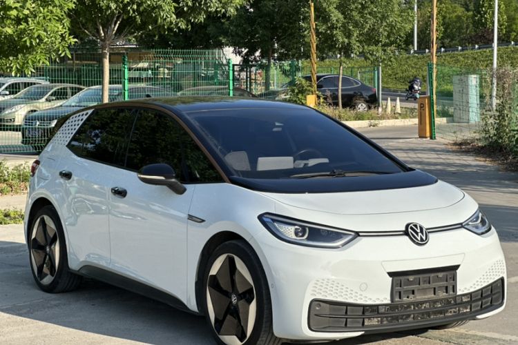 Used Volkswagen ID.3 2022 Pro Smart Edition Exterior 2