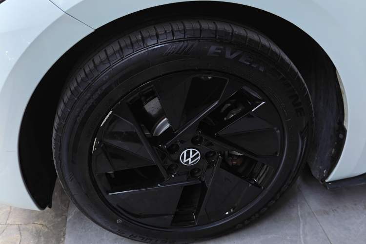 Used Volkswagen ID.3 2022 Active Pure Intelligent Enjoyment Edition Exterior 3