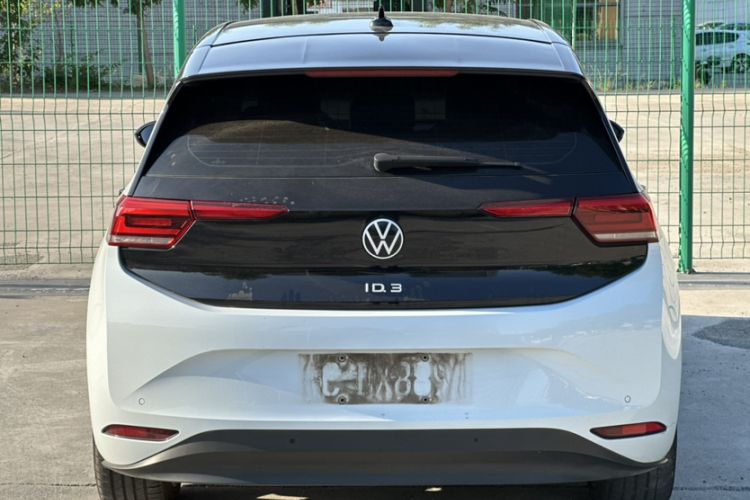 Used Volkswagen ID.3 2022 Pro Smart Edition Exterior 4