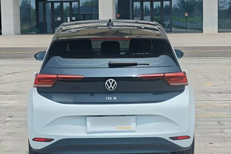 Used Volkswagen ID.3 2022 Pro Smart Edition Exterior 4