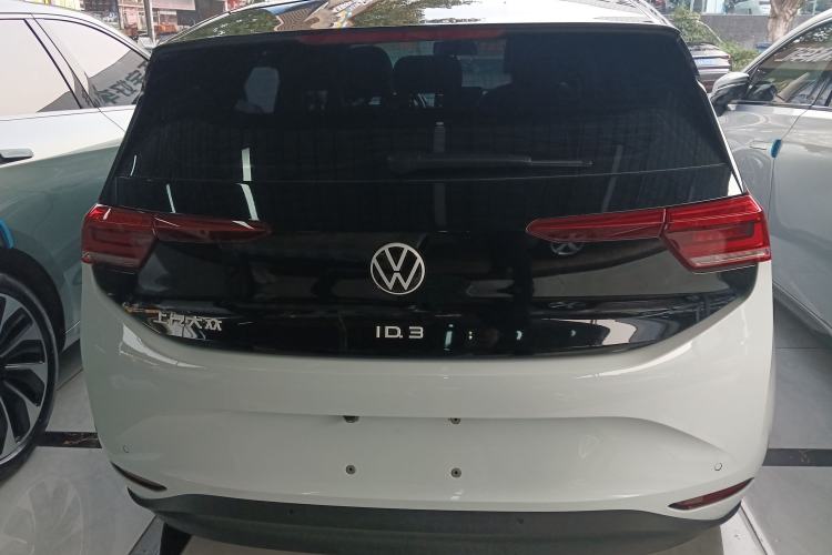 Used Volkswagen ID.3 2022 Pure Edition Exterior 4