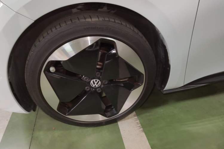 Used Volkswagen ID.3 2022 Pro Smart Edition Exterior 4