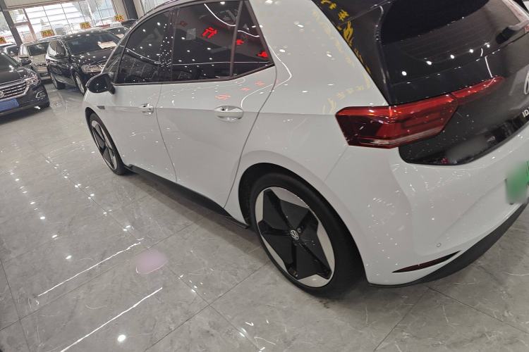 Used Volkswagen ID.3 2022 Pro Smart Edition Exterior 5