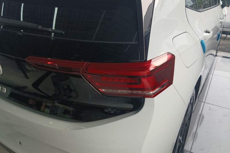 Used Volkswagen ID.3 2022 Pure Edition Exterior 6