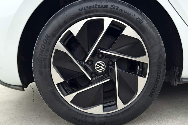 Used Volkswagen ID.3 2022 Active Pure Intelligent Enjoyment Edition Exterior 8
