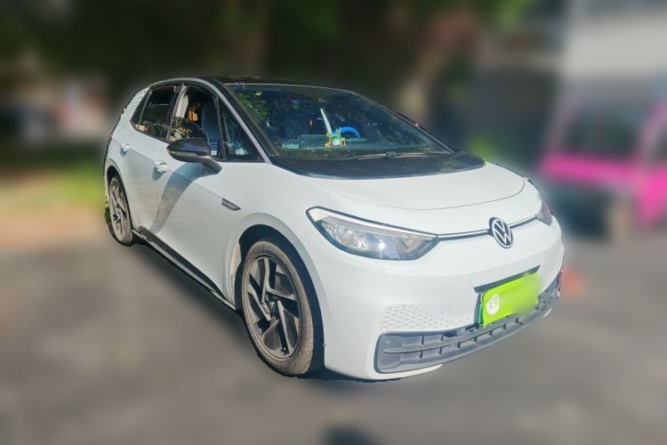 Used Volkswagen ID.3 2022 Active Pure Intelligent Enjoyment Edition Front Right 45 Deg