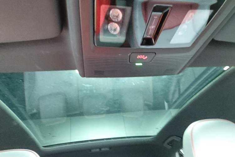 Used Volkswagen ID.3 2022 Pro Smart Edition Headliner