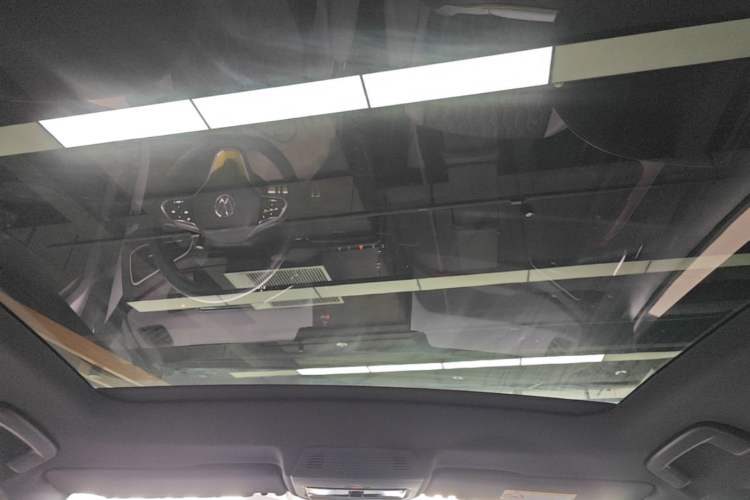 Used Volkswagen ID.3 2022 Pro Smart Edition Headliner