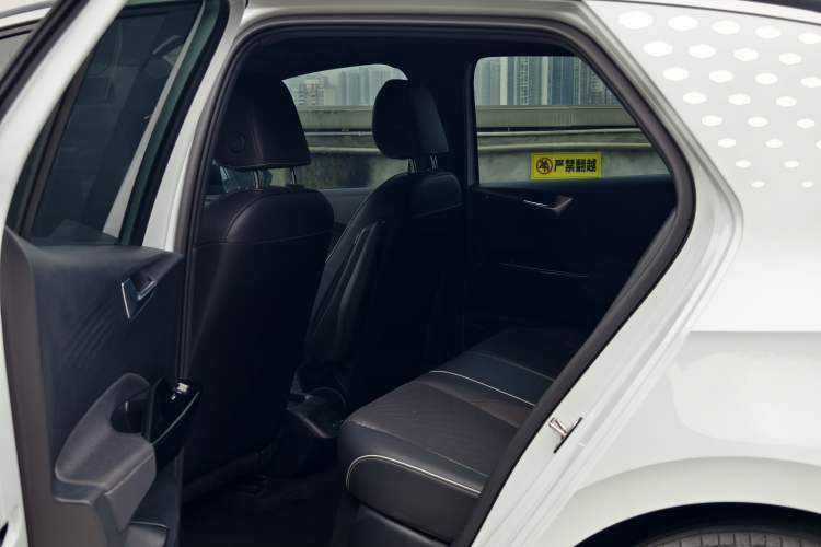 Used Volkswagen ID.3 2022 Active Pure Intelligent Enjoyment Edition Interior 2