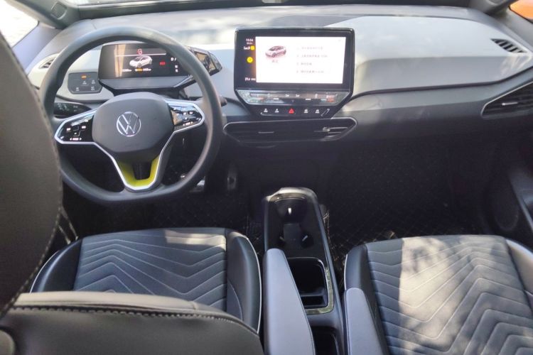 Used Volkswagen ID.3 2022 Active Pure Intelligent Enjoyment Edition Interior 2