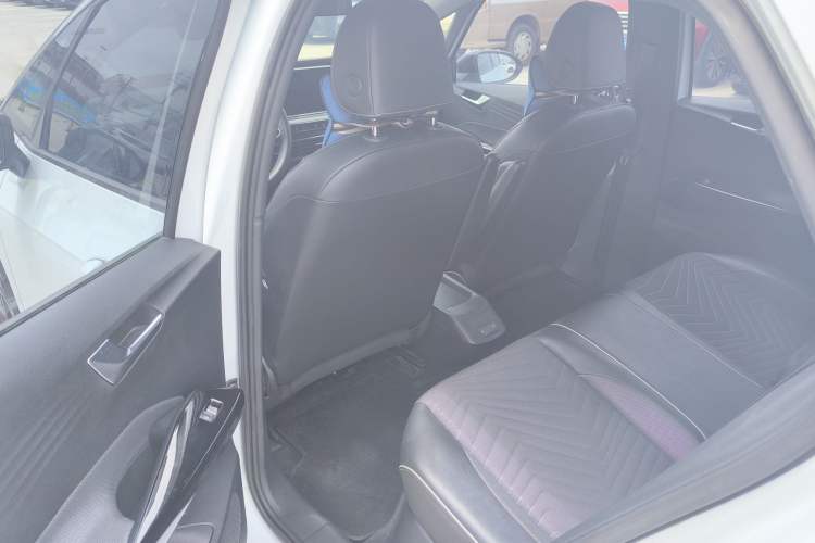 Used Volkswagen ID.3 2022 Active Pure Intelligent Enjoyment Edition Interior 2