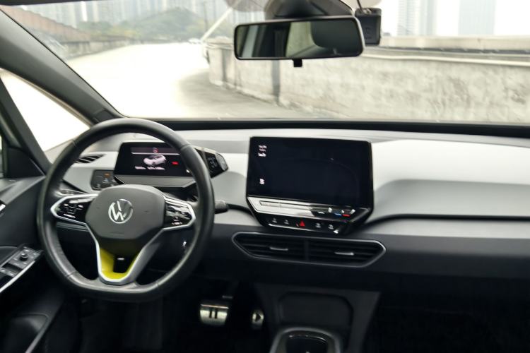 Used Volkswagen ID.3 2022 Active Pure Intelligent Enjoyment Edition Interior 3