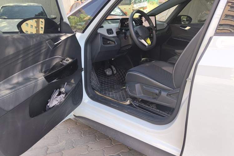 Used Volkswagen ID.3 2022 Active Pure Intelligent Enjoyment Edition Interior 3