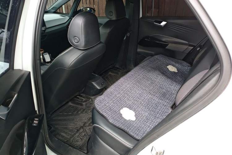 Used Volkswagen ID.3 2022 Active Pure Intelligent Enjoyment Edition Interior 4