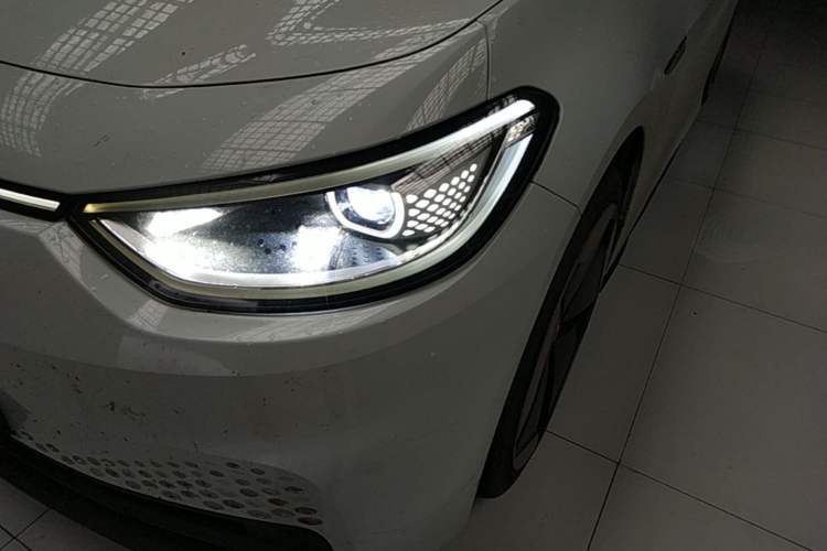 Used Volkswagen ID.3 2022 Pro Smart Edition Left Front Headlight