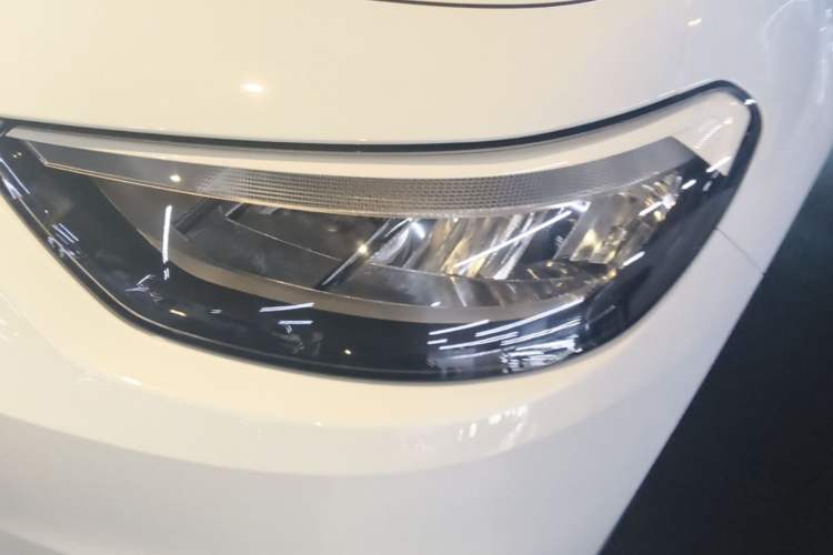 Used Volkswagen ID.3 2022 Active Pure Intelligent Enjoyment Edition Left Front Headlight
