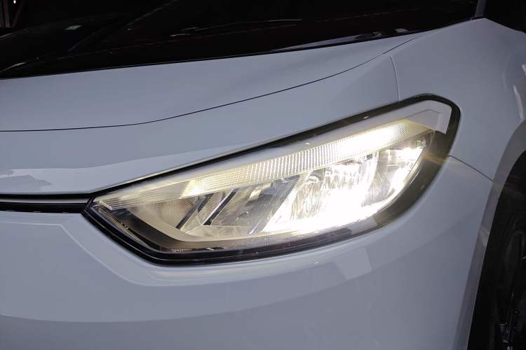 Used Volkswagen ID.3 2022 Active Pure Intelligent Enjoyment Edition Left Front Headlight