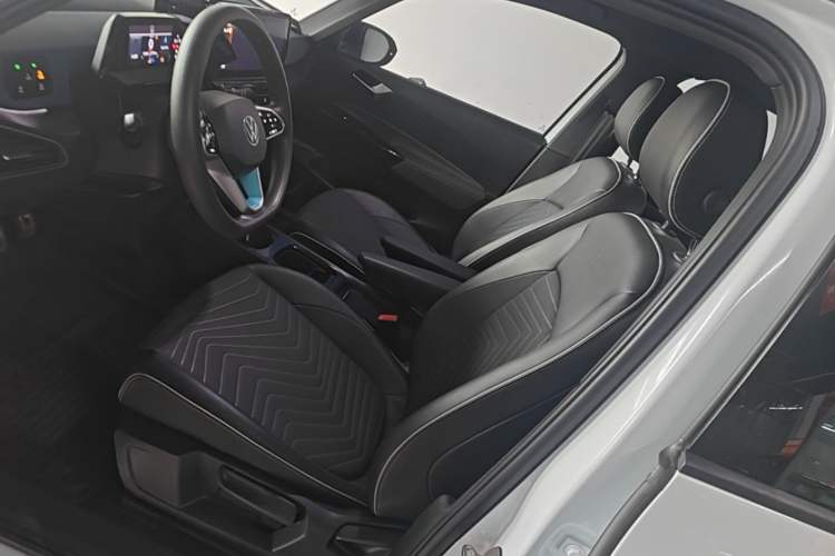Used Volkswagen ID.3 2022 Active Pure Intelligent Enjoyment Edition Left Front Seat