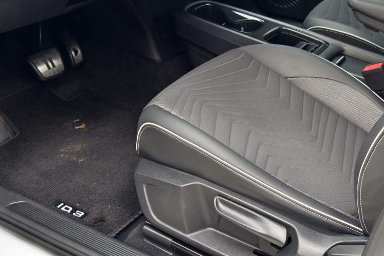 Used Volkswagen ID.3 2022 Active Pure Intelligent Enjoyment Edition Left Front Seat
