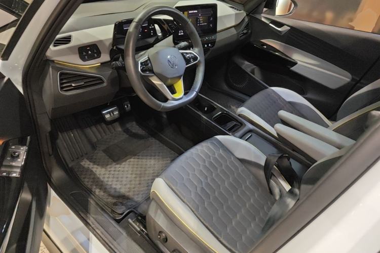 Used Volkswagen ID.3 2022 Pro Smart Edition Left Front Seat