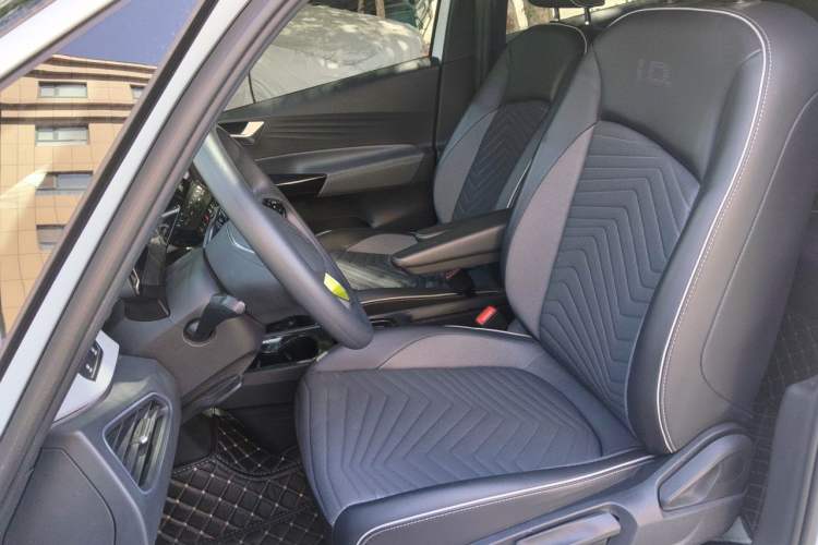 Used Volkswagen ID.3 2022 Active Pure Intelligent Enjoyment Edition Left Front Seat