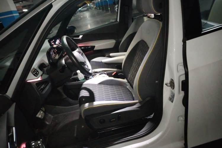 Used Volkswagen ID.3 2022 Pro Smart Edition Left Front Seat
