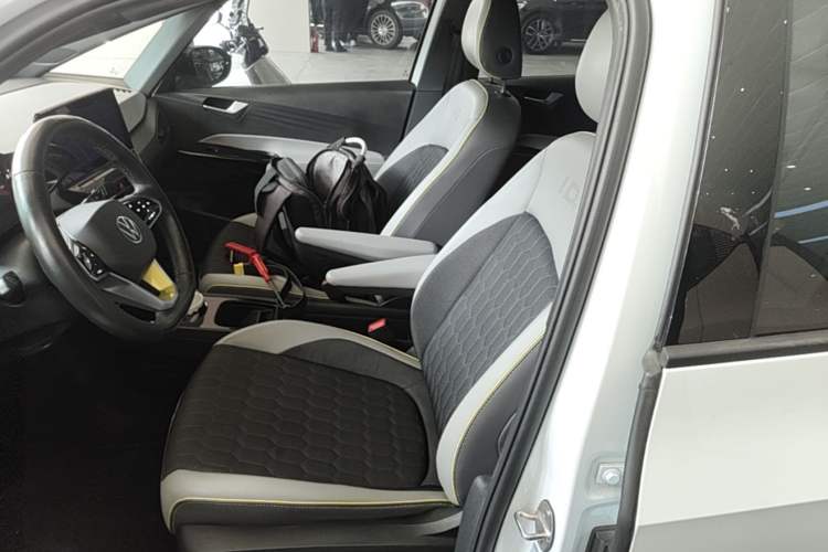 Used Volkswagen ID.3 2022 Pro Smart Edition Left Front Seat