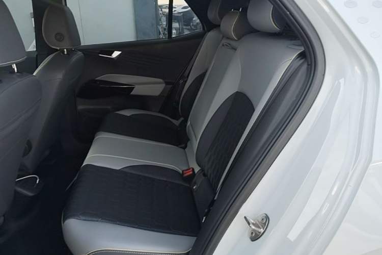 Used Volkswagen ID.3 2022 Pro Smart Edition Left Rear Seat