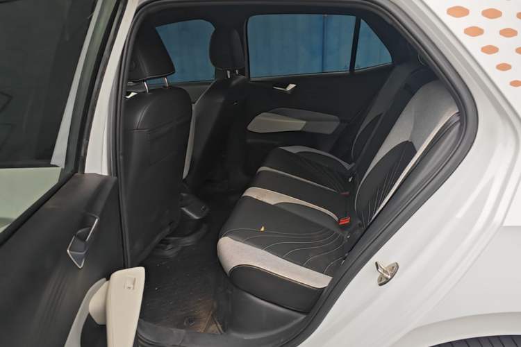 Used Volkswagen ID.3 2022 Pro Smart Edition Left Rear Seat